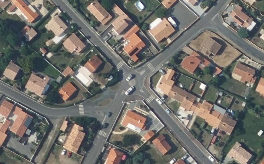Vue aérienne du Mini-giratoire n°973827828