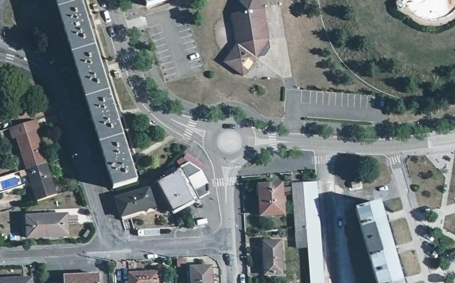 Vue aérienne du Mini-giratoire n°985468645
