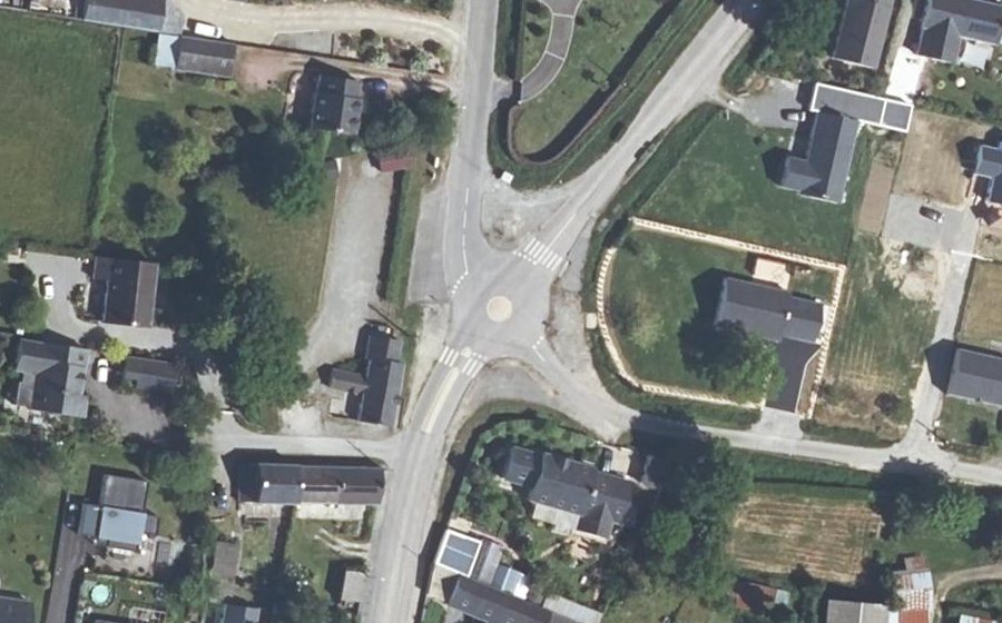Vue aérienne du Mini-giratoire n°986338025