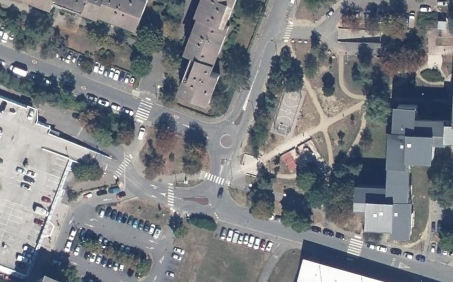 Vue aérienne du Mini-giratoire n°987638640