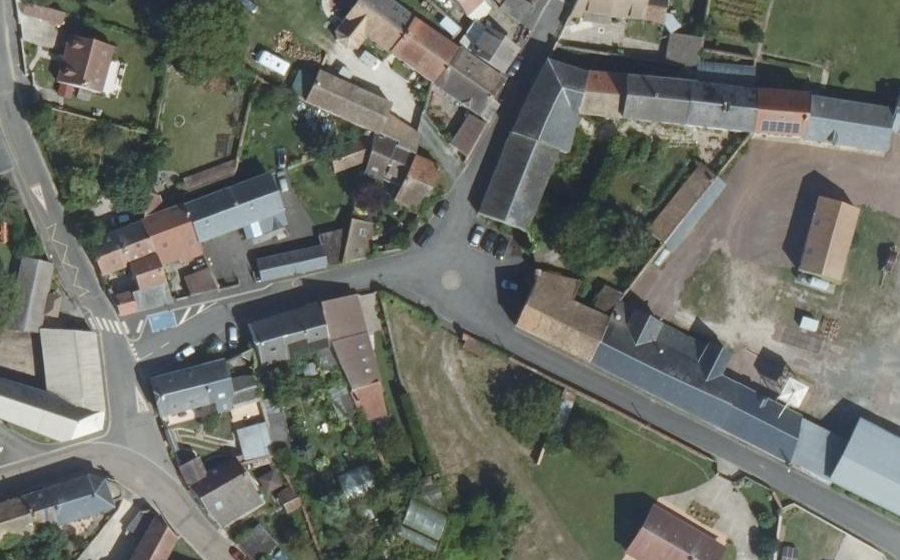 Vue aérienne du Mini-giratoire n°988328099