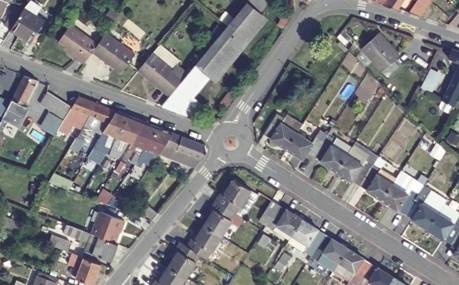 Vue aérienne du Mini-giratoire n°988514832