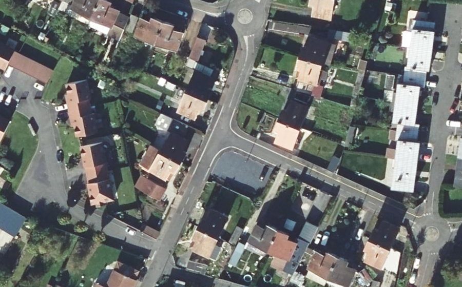 Vue aérienne du Mini-giratoire n°988519054