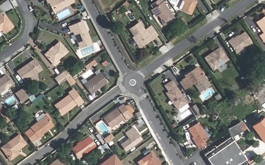 Vue aérienne du Mini-giratoire n°995250789