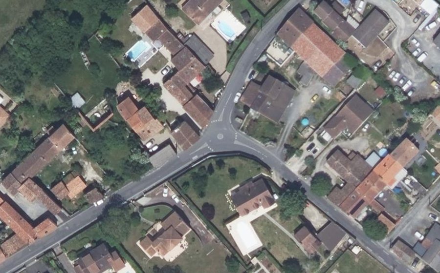 Vue aérienne du Mini-giratoire n°1001512674