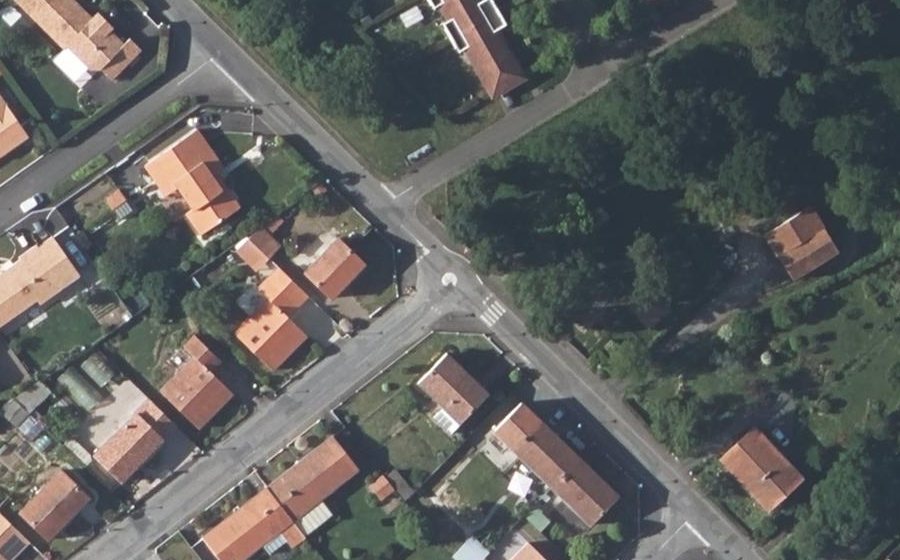 Vue aérienne du Mini-giratoire n°1015814036