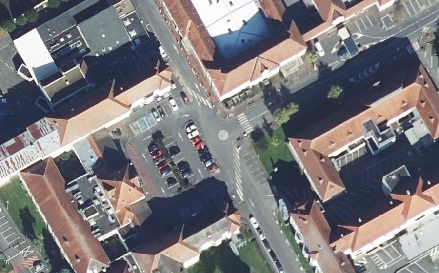 Vue aérienne du Mini-giratoire n°1016917696