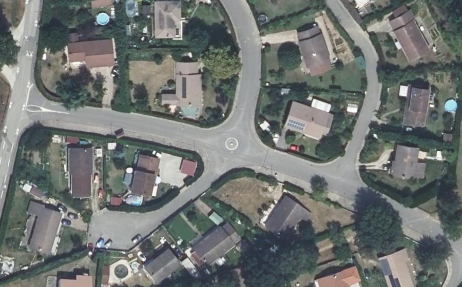 Vue aérienne du Mini-giratoire n°1019305319