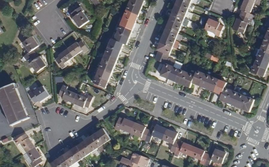 Vue aérienne du Mini-giratoire n°1027227681