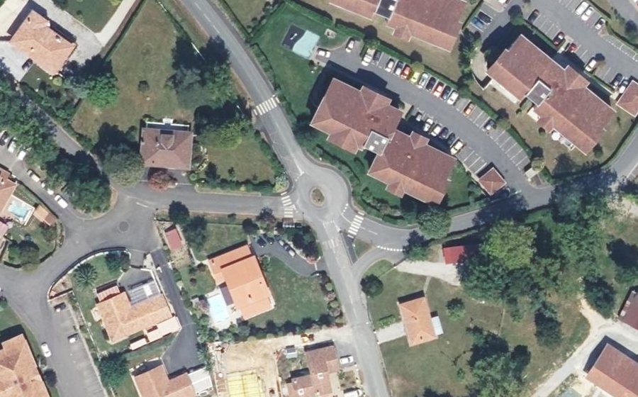 Vue aérienne du Mini-giratoire n°1030005224