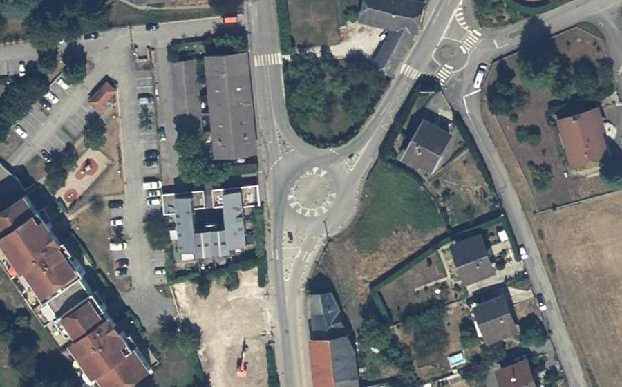 Vue aérienne du Mini-giratoire n°1030607735