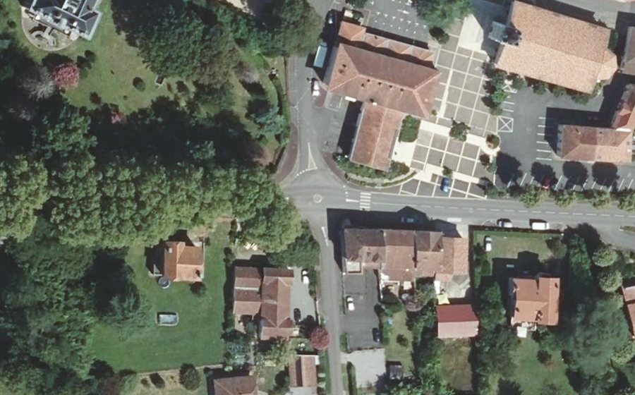 Vue aérienne du Mini-giratoire n°1030716076