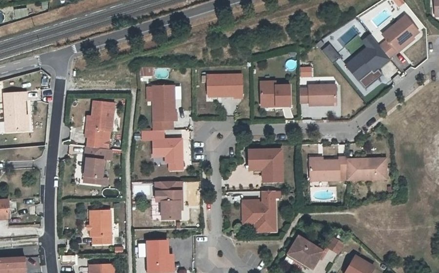 Vue aérienne du Mini-giratoire n°1036253000