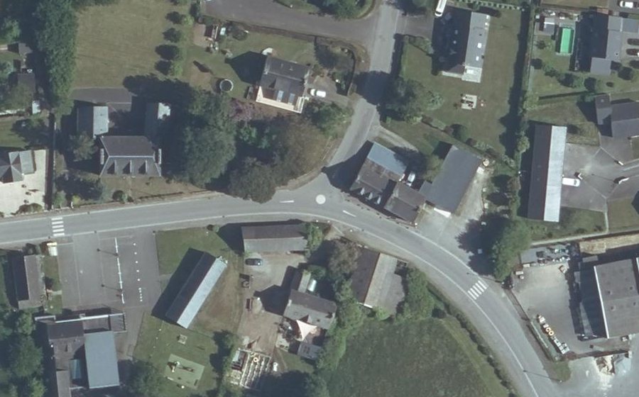 Vue aérienne du Mini-giratoire n°1038178256