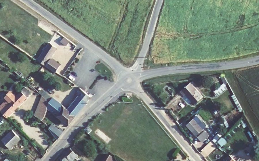 Vue aérienne du Mini-giratoire n°1040988913