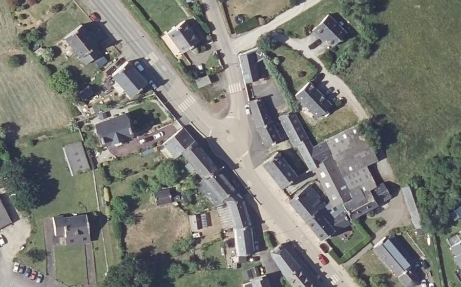 Vue aérienne du Mini-giratoire n°1064592059