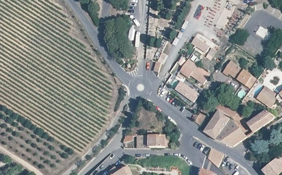 Vue aérienne du Mini-giratoire n°1066168102
