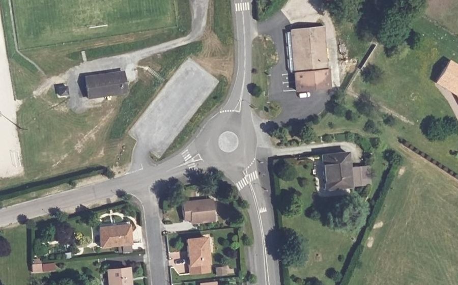 Vue aérienne du Mini-giratoire n°1067817036