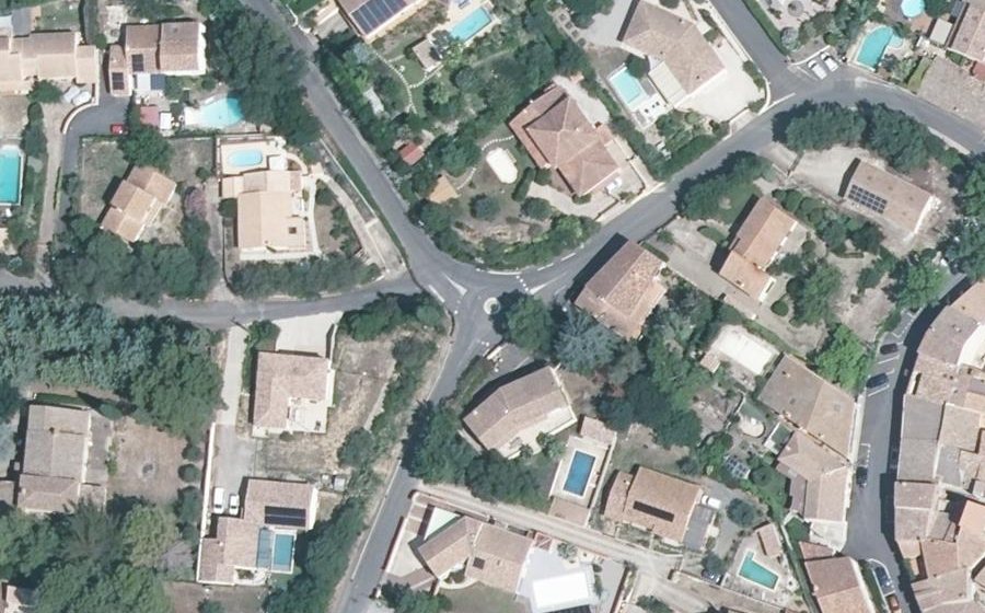 Vue aérienne du Mini-giratoire n°1068010734