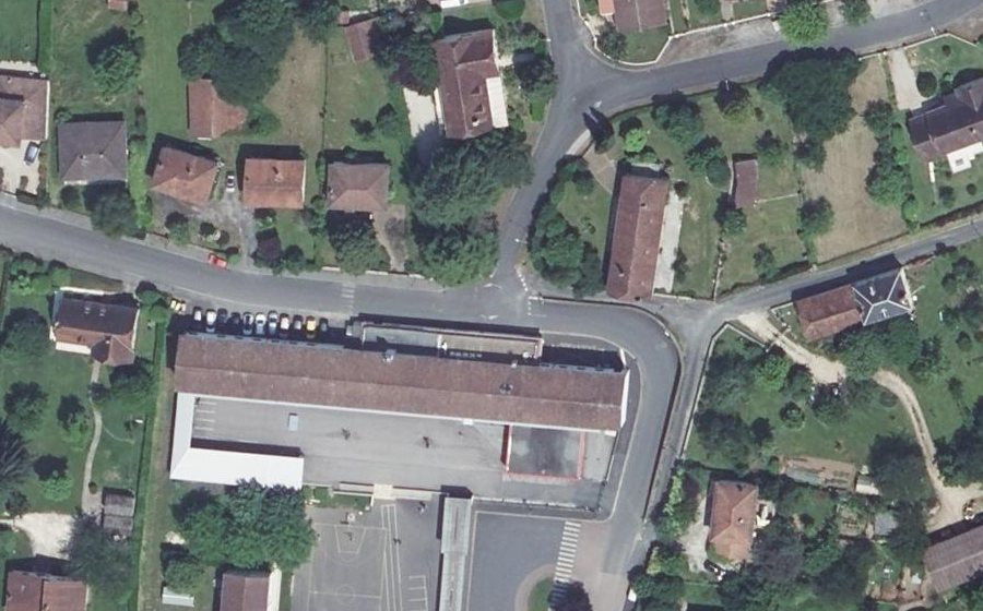 Vue aérienne du Mini-giratoire n°1069024888