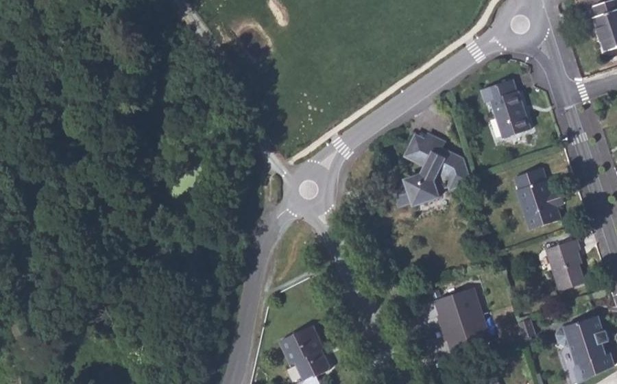 Vue aérienne du Mini-giratoire n°1070762109