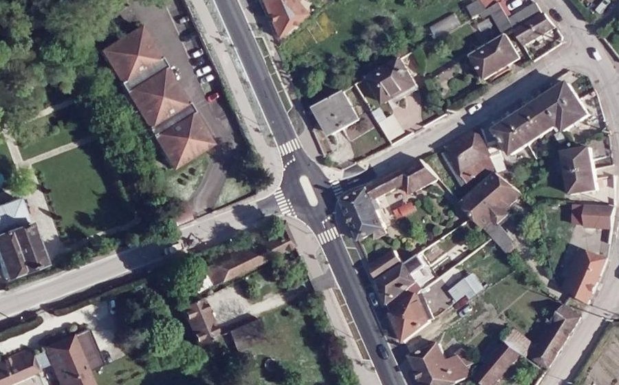 Vue aérienne du Mini-giratoire n°1071102640