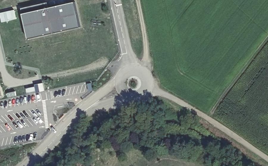 Vue aérienne du Mini-giratoire n°1089351792