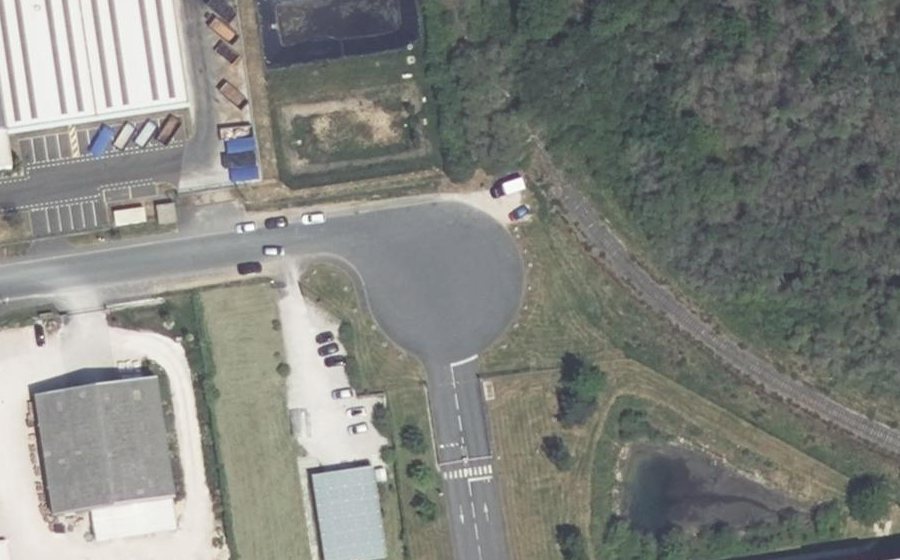 Vue aérienne du Mini-giratoire n°1093814583