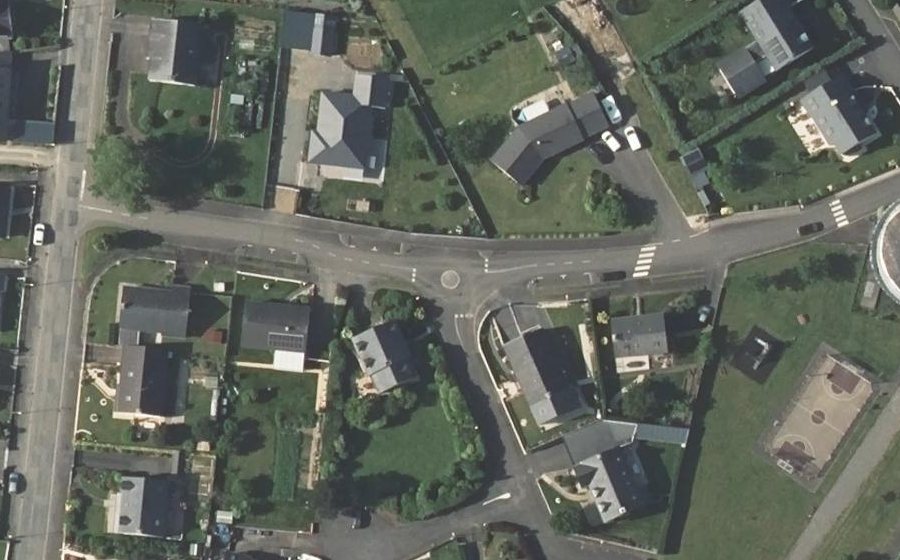 Vue aérienne du Mini-giratoire n°1102344927