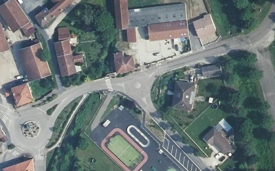 Vue aérienne du Mini-giratoire n°1102786484