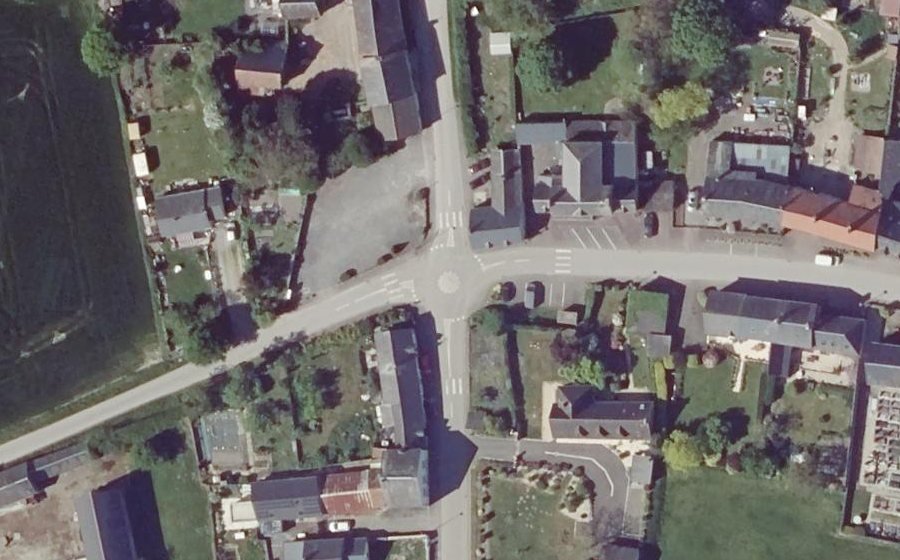 Vue aérienne du Mini-giratoire n°1103064086