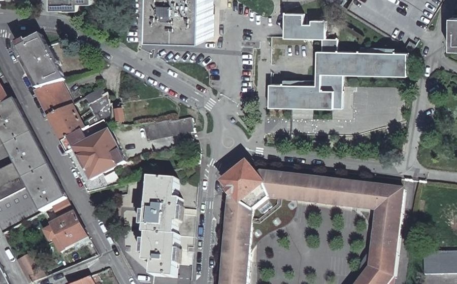 Vue aérienne du Mini-giratoire n°1103326284