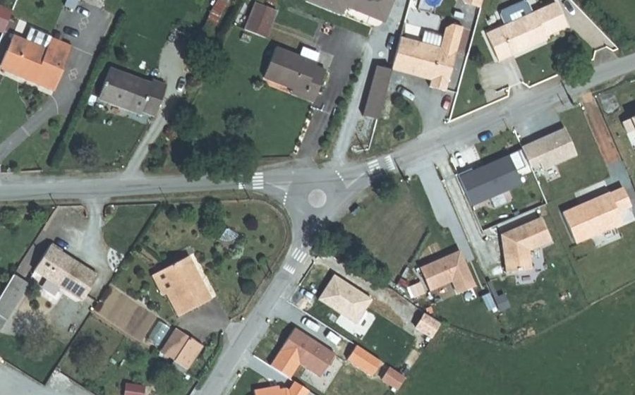 Vue aérienne du Mini-giratoire n°1103674035