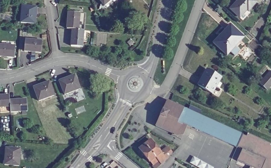 Vue aérienne du Mini-giratoire n°1106857087