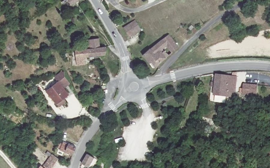 Vue aérienne du Mini-giratoire n°1110556045