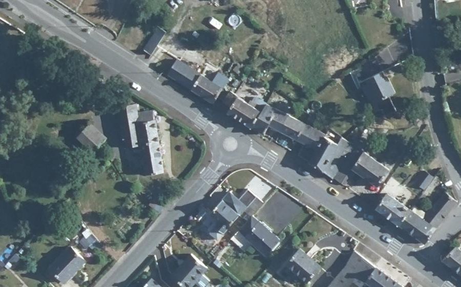 Vue aérienne du Mini-giratoire n°1110635881
