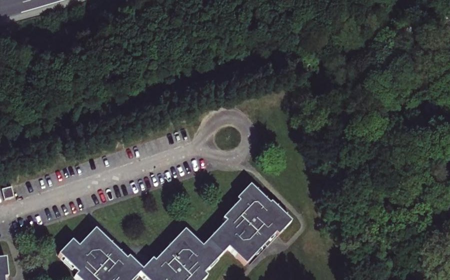 Vue aérienne du Rond-point anonyme n°101111380