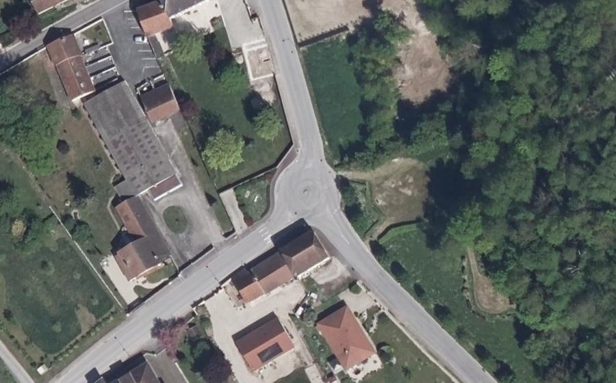 Vue aérienne du Mini-giratoire n°1116148324