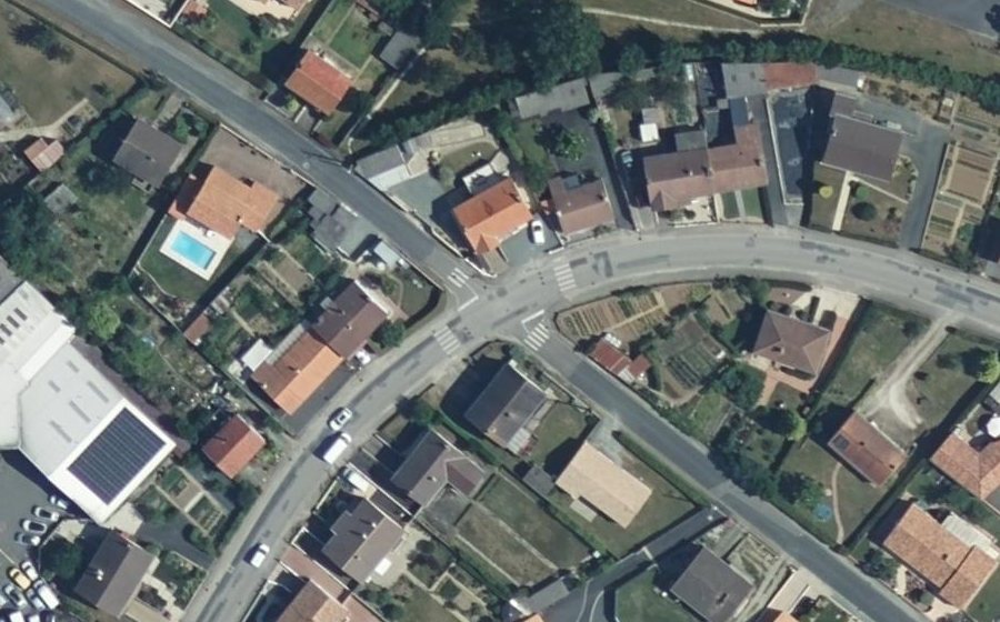 Vue aérienne du Mini-giratoire n°1116761814