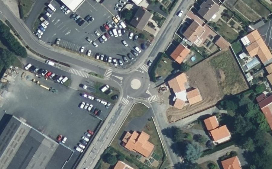 Vue aérienne du Mini-giratoire n°1116761913