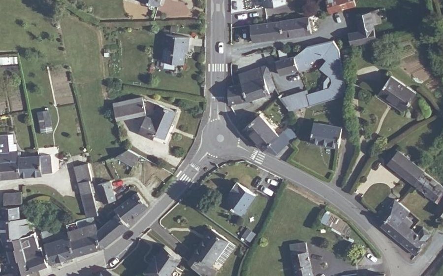 Vue aérienne du Mini-giratoire n°1116899411