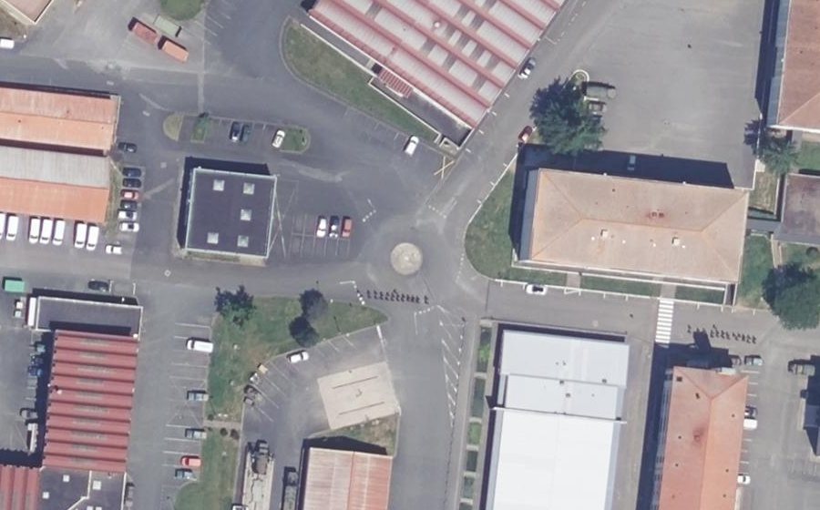 Vue aérienne du Mini-giratoire n°1121673817
