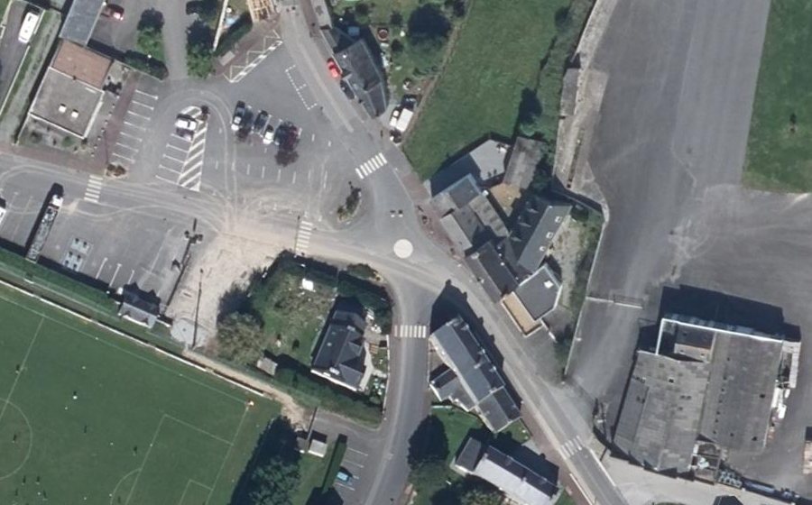 Vue aérienne du Mini-giratoire n°1128342449