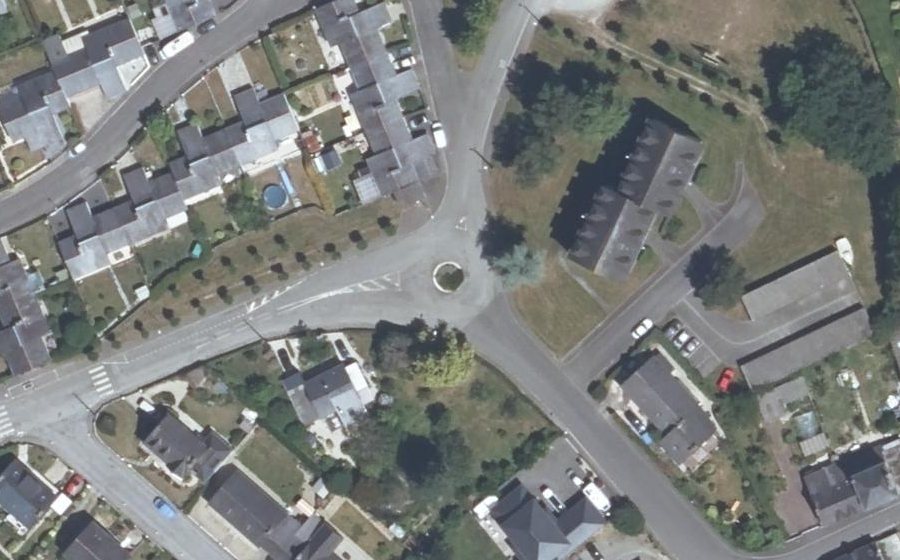 Vue aérienne du Mini-giratoire n°1129463570