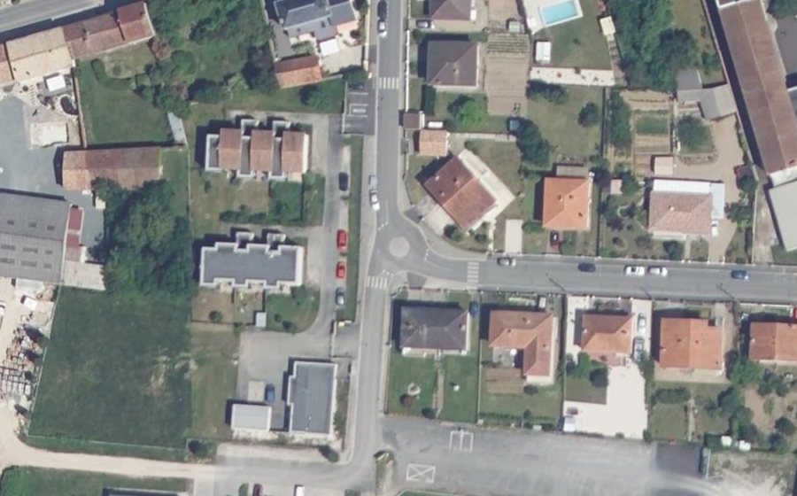 Vue aérienne du Mini-giratoire n°1133058328