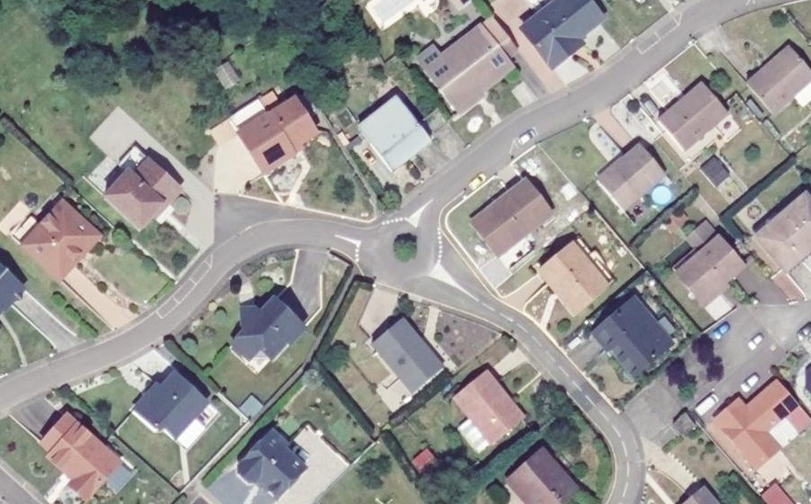 Vue aérienne du Mini-giratoire n°1133615879