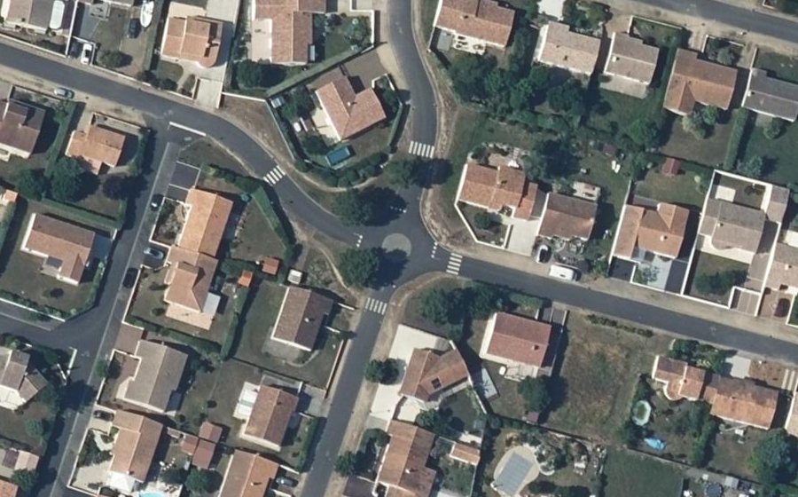 Vue aérienne du Mini-giratoire n°1134674645