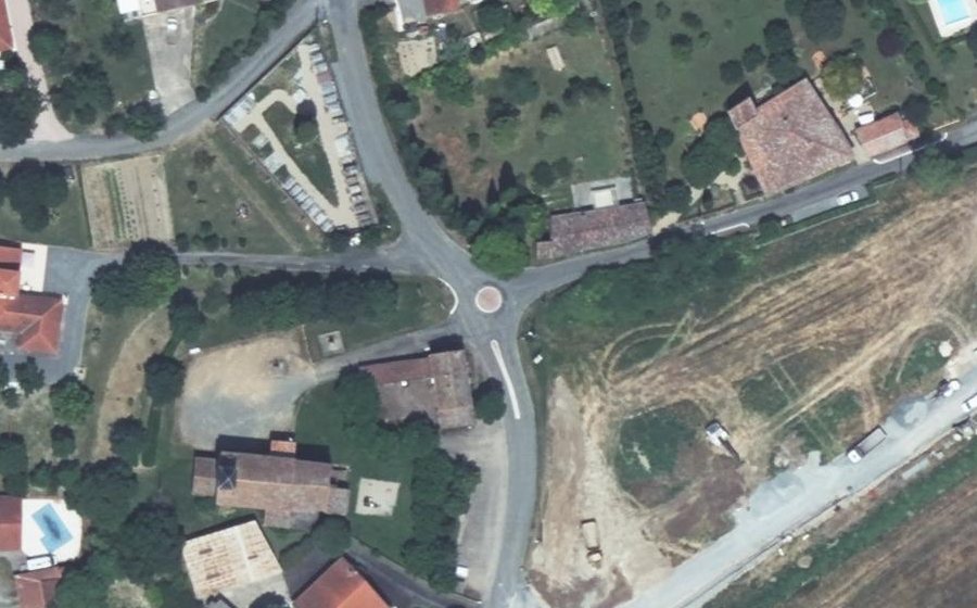 Vue aérienne du Mini-giratoire n°1137269221