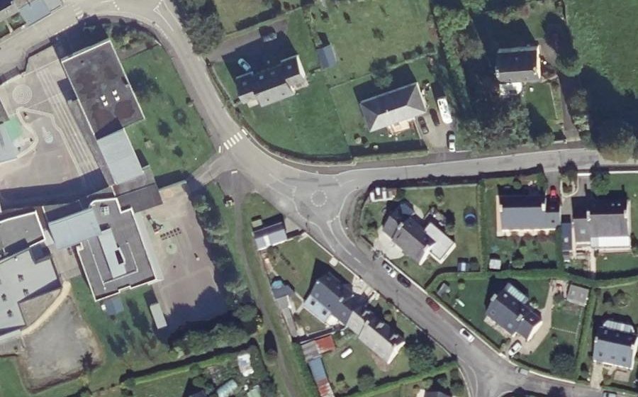 Vue aérienne du Mini-giratoire n°1137951727