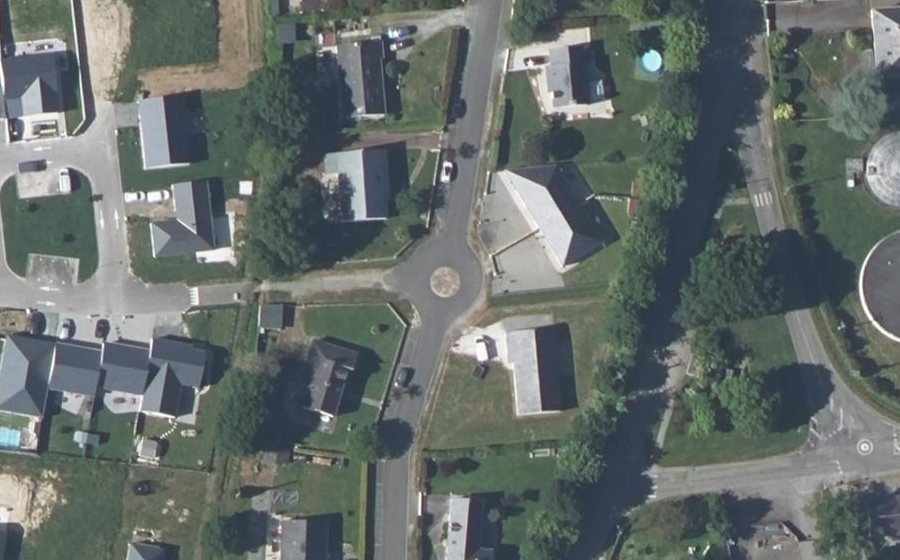 Vue aérienne du Mini-giratoire n°1139669628